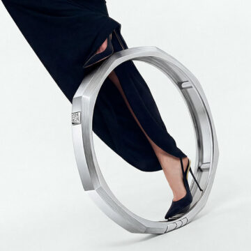 diamonds-are-worn-with-modern-inspiration-this-season